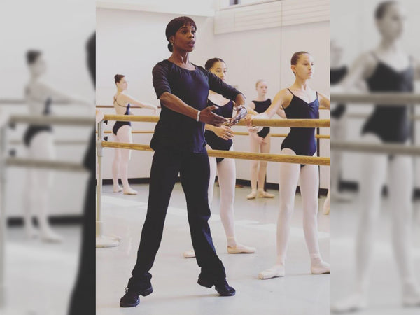 Ballet class with Andrea Long-Naidu - Zarely